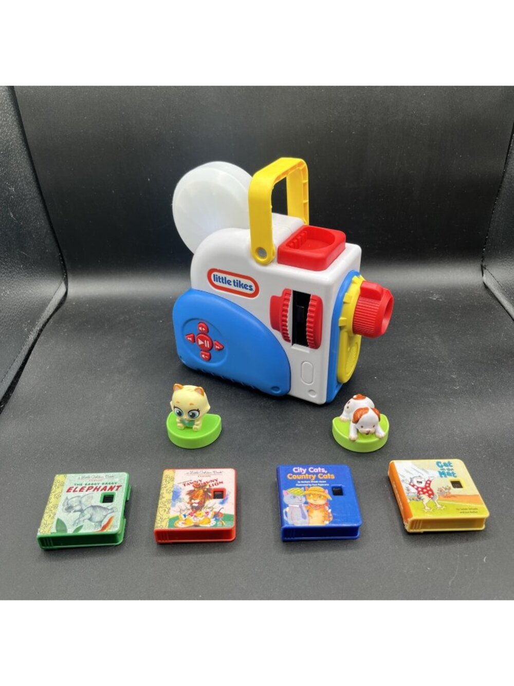 Little Tikes Story Dream Machine Toy Projector, 4 Books & Puppy / Cat Figures ✅